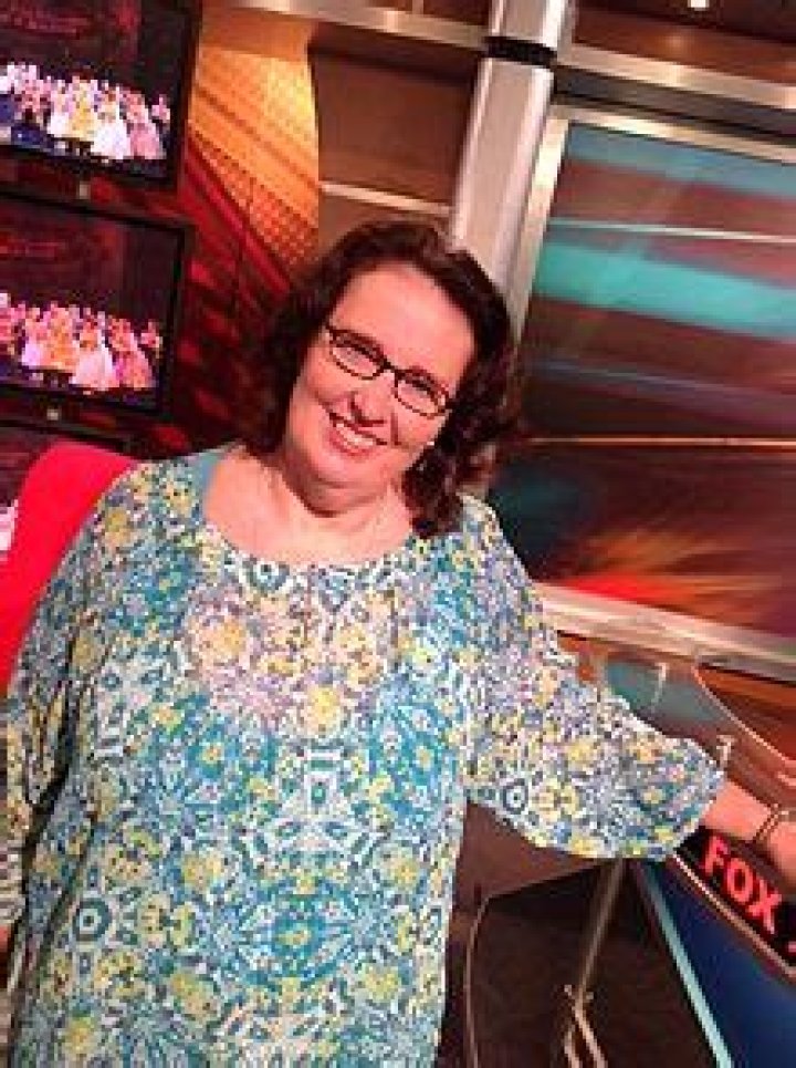 
How Much Money Does Phyllis Smith Make? Latest Income Salary
